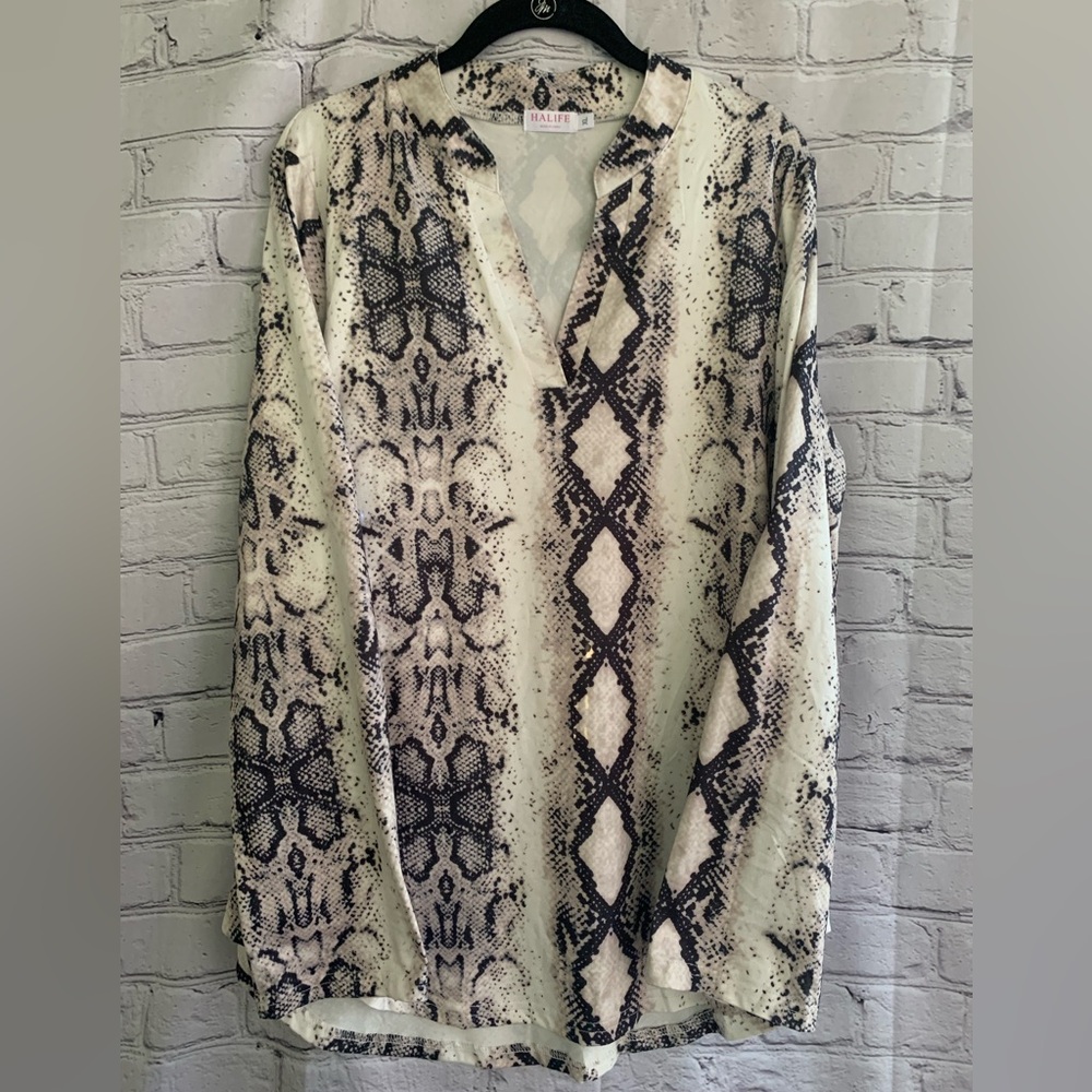 Halife Snakeskin Print V Neck Tunic Blouse Size XL